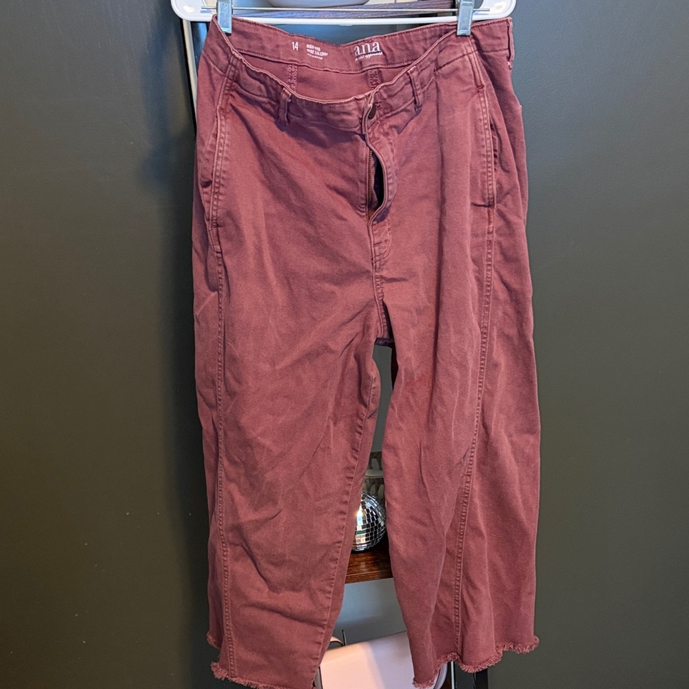 a.n.a Men's Dark Red Chinos